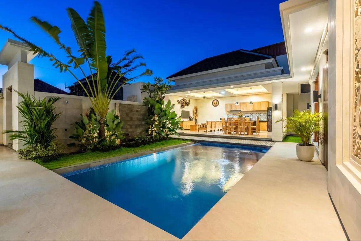 WhatsApp Image 2025-12-15 at 00.03.54 (1)