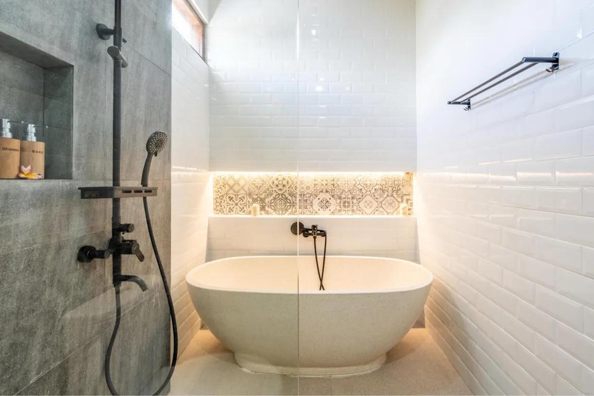 WhatsApp Image 2025-12-15 at 00.03.55