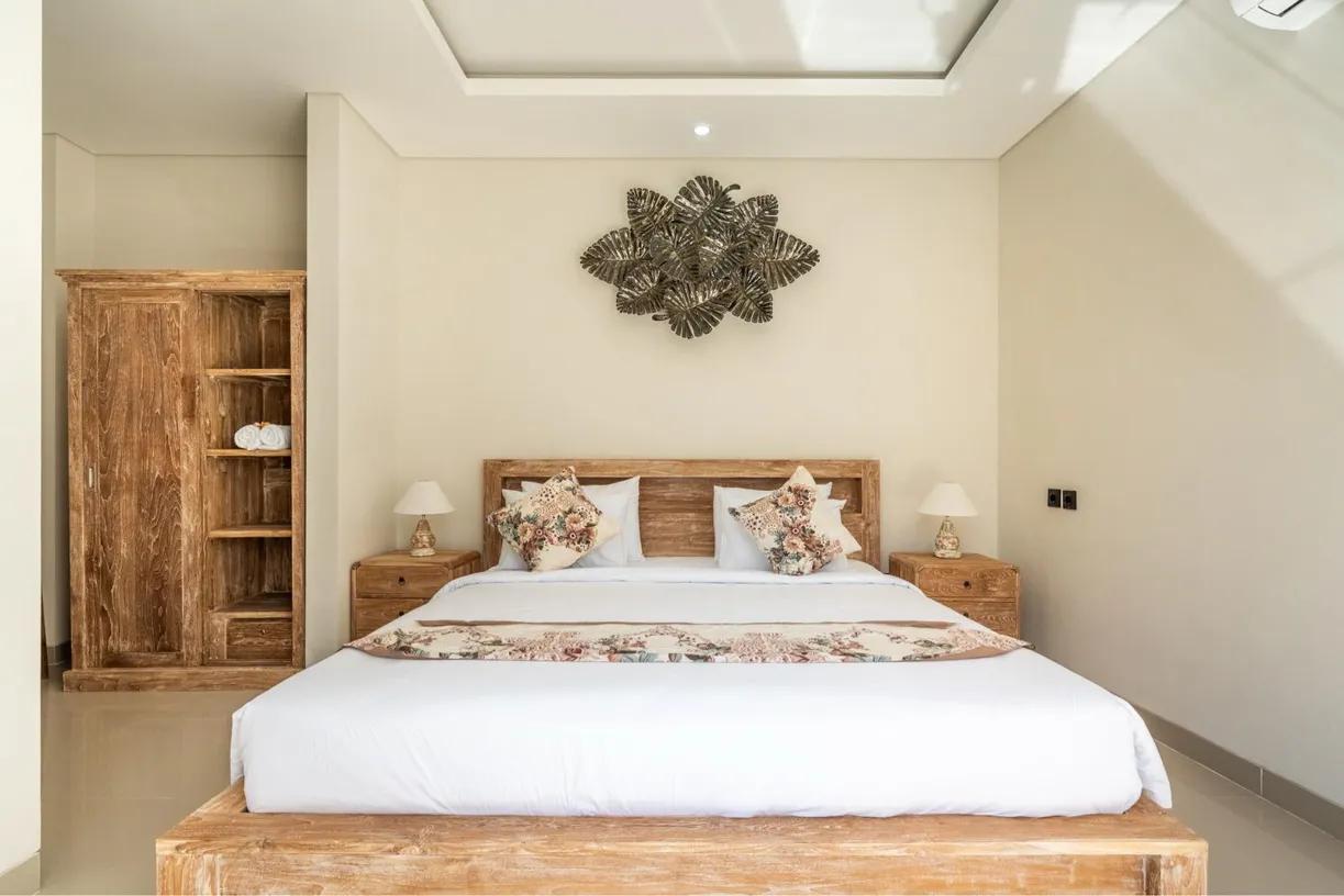 WhatsApp Image 2025-12-15 at 00.03.56 (1)