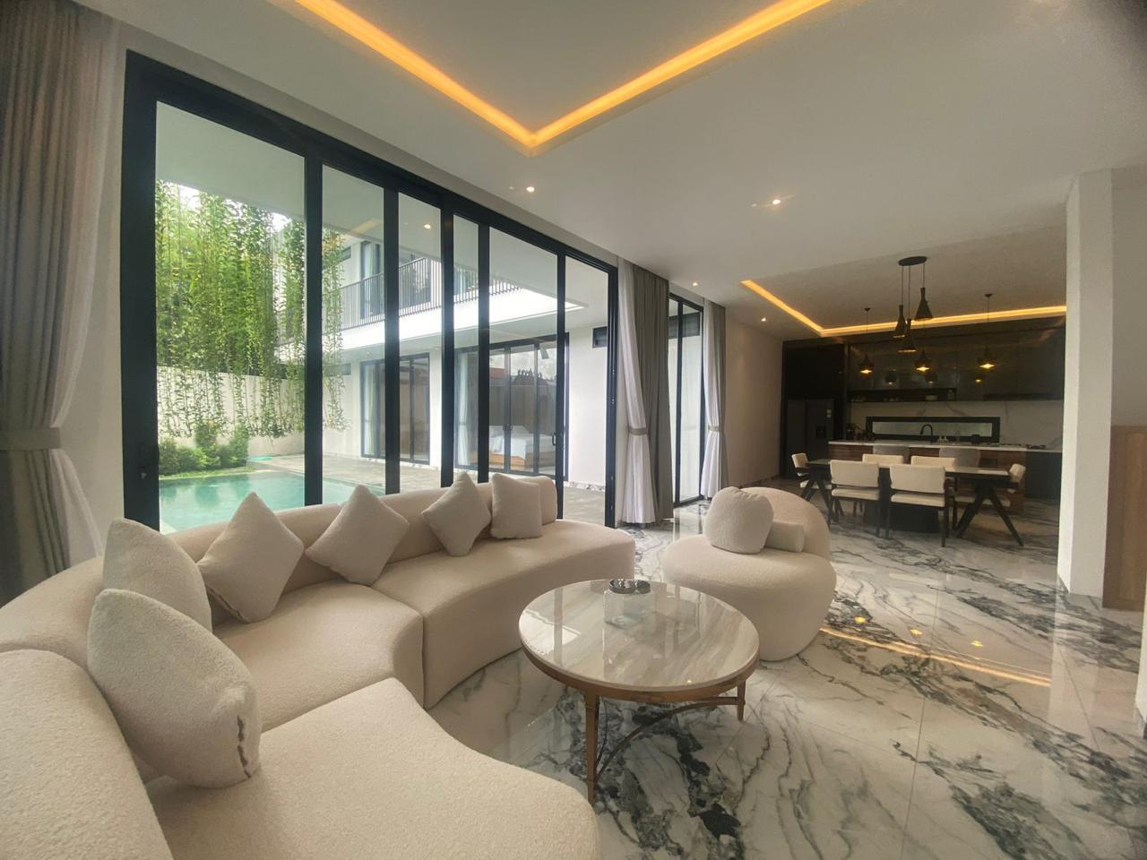 WhatsApp Image 2025-12-21 at 16.04.30 (1)