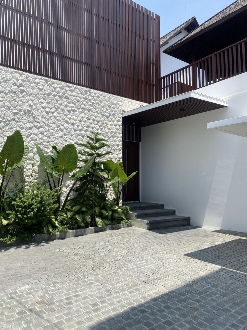 WhatsApp Image 2025-12-21 at 16.12.07