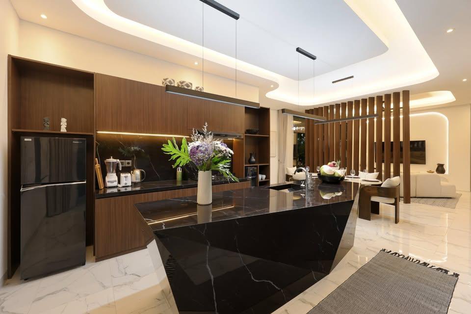 WhatsApp Image 2025-12-21 at 20.48.15