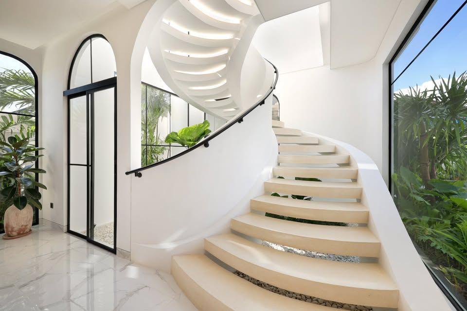 WhatsApp Image 2025-12-21 at 20.48.22 (1)