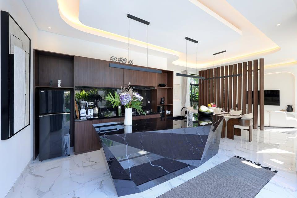 WhatsApp Image 2025-12-21 at 20.48.22 (2)